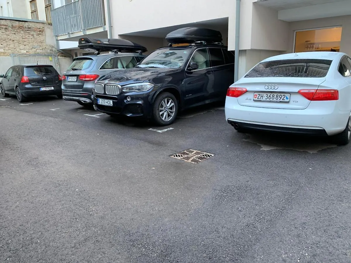Paradise City Apartment Hotel Vienna
