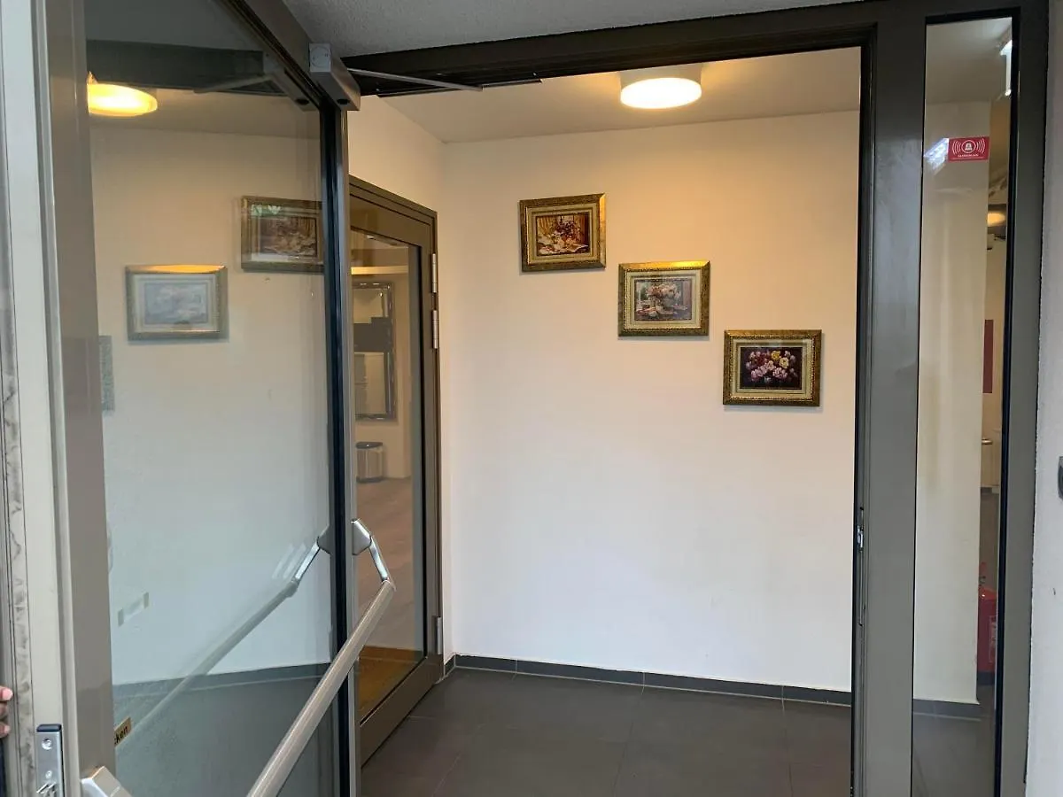 ***  Paradise City Apartment Hotel Vienna Austria