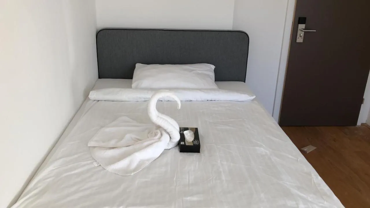 Paradise City Apartment Hotel Vienna