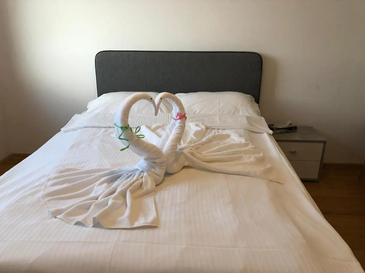 Paradise City Apartment Hotel Vienna