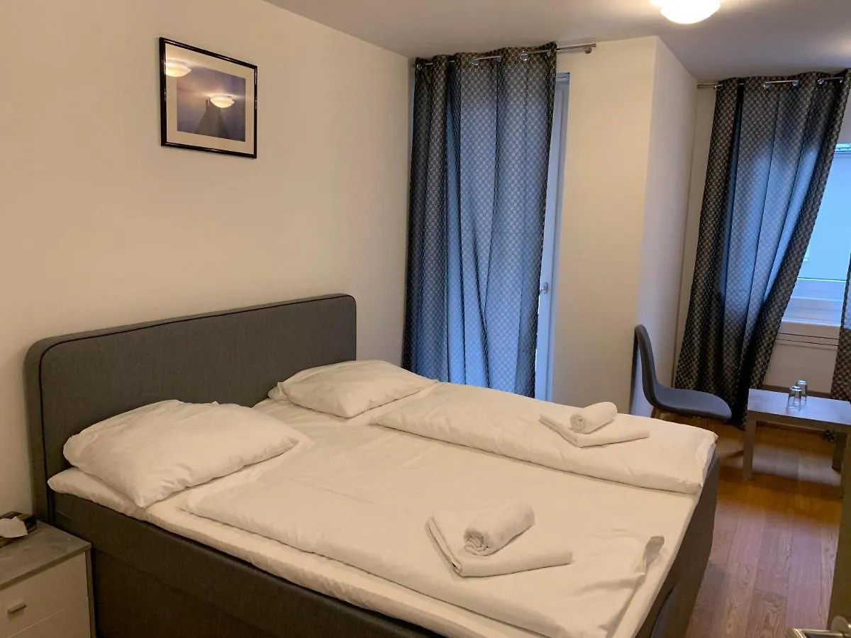 Paradise City Apartment Hotel Wiedeń